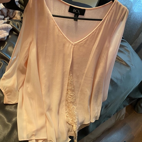 Pink top - Picture 2 of 4